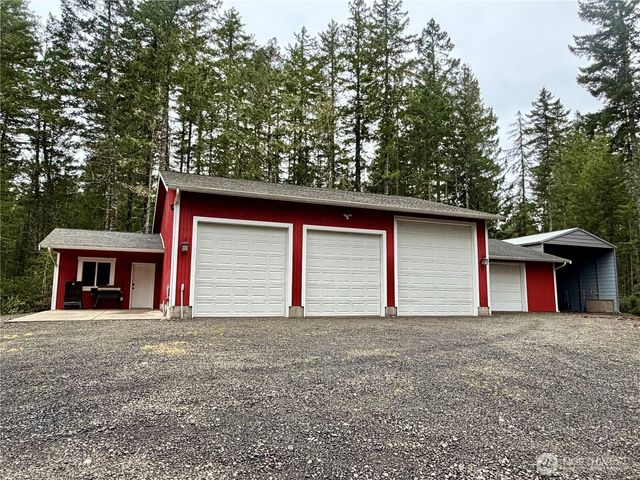 18349 NW Stavis Bay Road, Seabeck, WA 98380