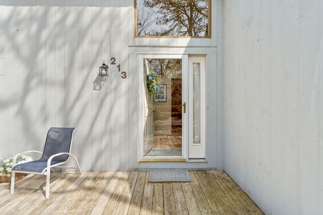 213 Fells Pond Road, Mashpee, MA 02649