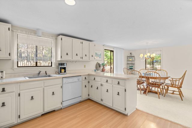 213 Fells Pond Road, Mashpee, MA 02649