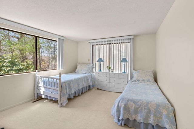 213 Fells Pond Road, Mashpee, MA 02649