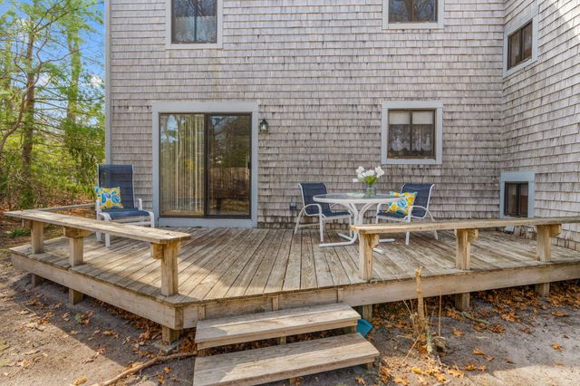 213 Fells Pond Road, Mashpee, MA 02649