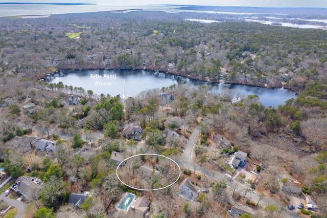 213 Fells Pond Road, Mashpee, MA 02649