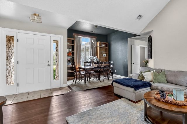 5469 S Aspen Drive, Battlefield, MO 65619