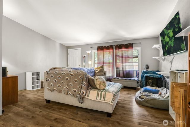 2035 Chico Way NW, Bremerton, WA 98312