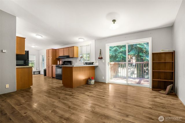2035 Chico Way NW, Bremerton, WA 98312