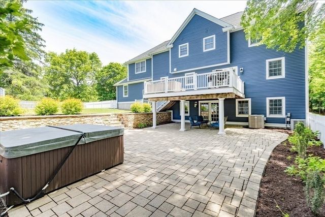 438 Middlesex Ave, Wilmington, MA 01887