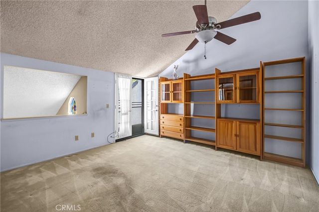 960 W Arrow E, Upland, CA 91786