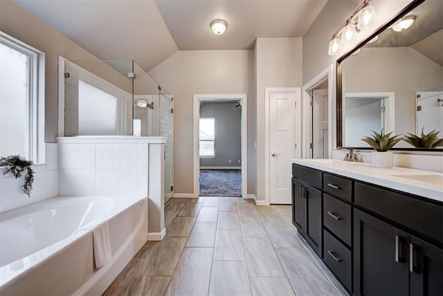 3409 Gunnison River Drive, Yukon, OK 73099