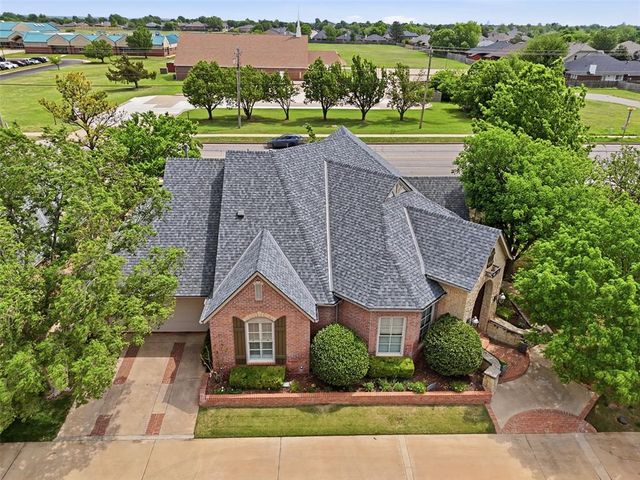 2901 NW 160th Street, Edmond, OK 73013