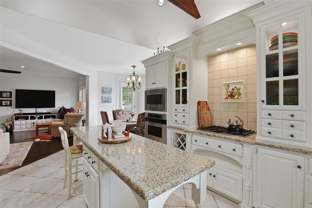 2901 NW 160th Street, Edmond, OK 73013