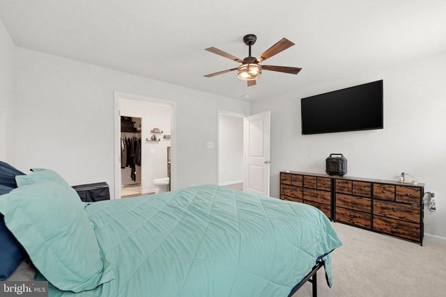 131 EMMET ST, Middletown, VA 22645