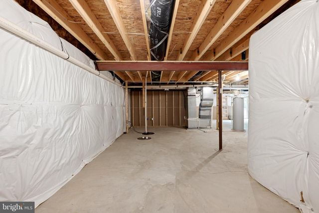131 EMMET ST, Middletown, VA 22645