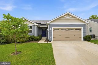 131 EMMET ST, Middletown, VA 22645