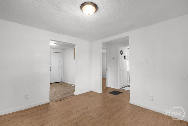 3311 Myrtle Street, Savannah, GA 31405