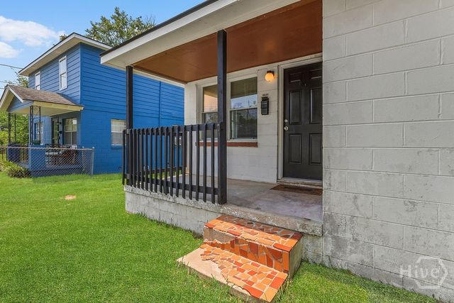 3311 Myrtle Street, Savannah, GA 31405