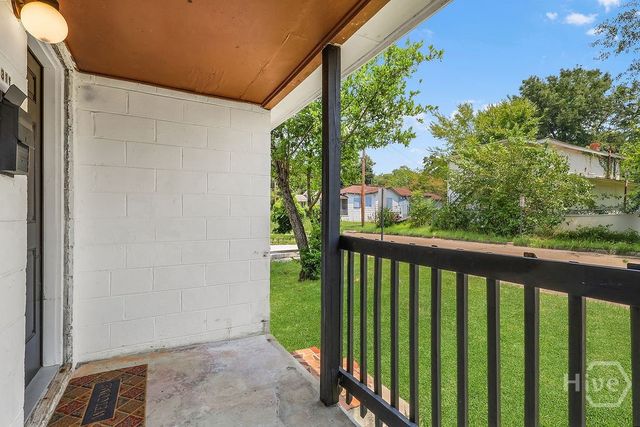 3311 Myrtle Street, Savannah, GA 31405