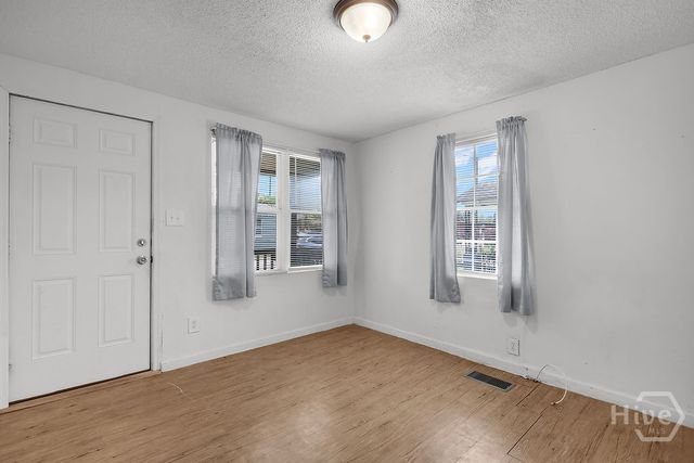 3311 Myrtle Street, Savannah, GA 31405