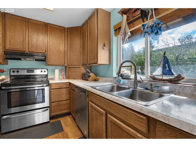 7125 SCARBORO Ln N, Ilwaco, WA 98624