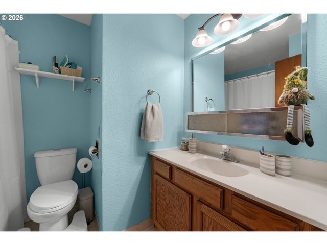 7125 SCARBORO Ln N, Ilwaco, WA 98624