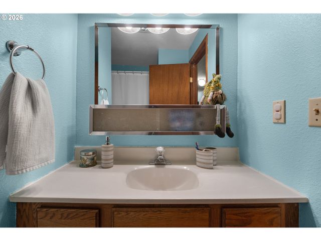 7125 SCARBORO Ln N, Ilwaco, WA 98624