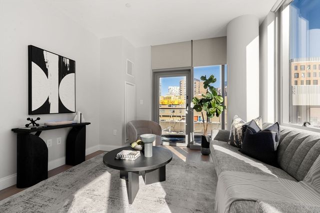 100 Shawmut Ave 309, Boston, MA 02118