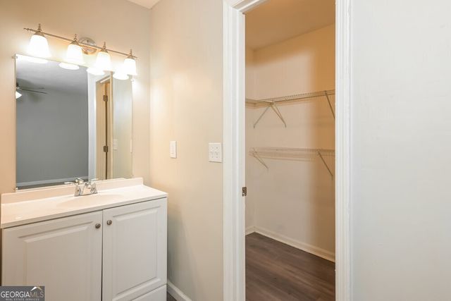 5178 Scarbrough Lane, Stone Mountain, GA 30088