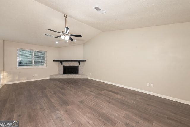 5178 Scarbrough Lane, Stone Mountain, GA 30088