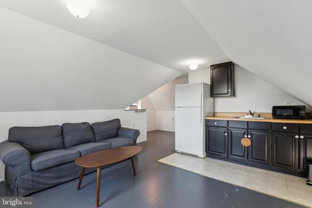 7208 BOWDOIN AVE, College Park, MD 20740