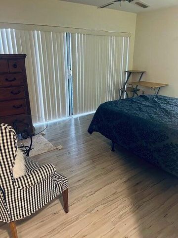 9440 Meadowood Drive 102, Fort Pierce, FL 34951