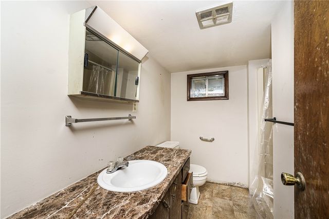 110 Shelton Drive, Eureka Springs, AR 72632