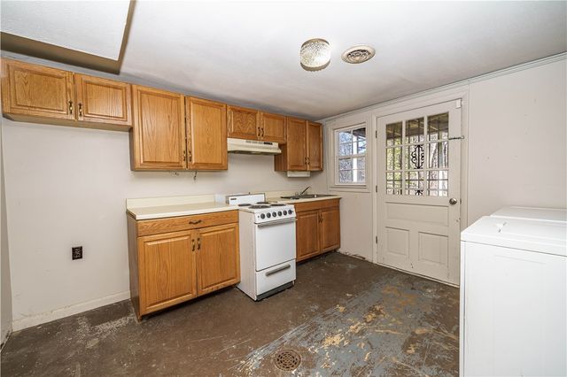 110 Shelton Drive, Eureka Springs, AR 72632