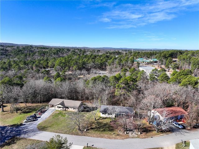 110 Shelton Drive, Eureka Springs, AR 72632