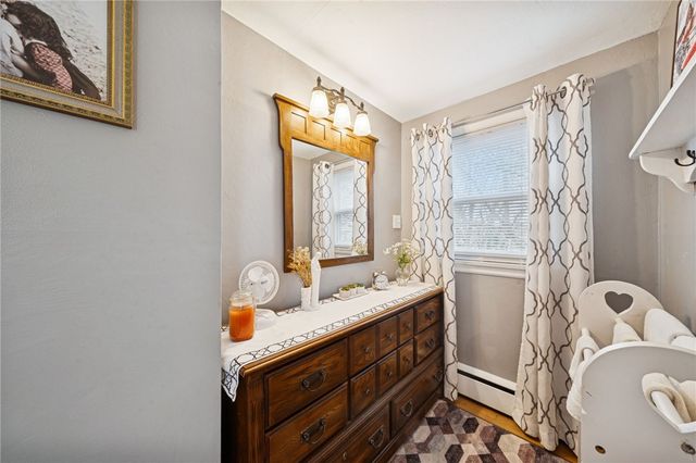 31 Locust Ln, Upper St Clair, PA 15241