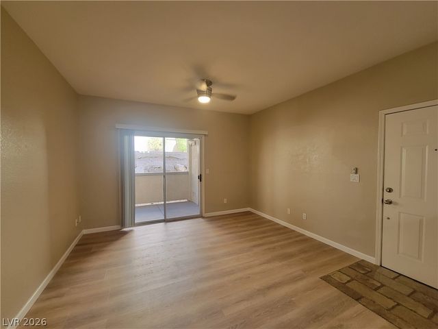 10237 King Henry Avenue 103, Las Vegas, NV 89144