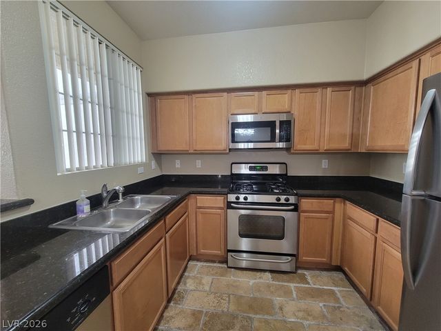 10237 King Henry Avenue 103, Las Vegas, NV 89144