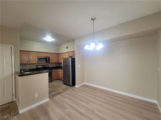 10237 King Henry Avenue 103, Las Vegas, NV 89144