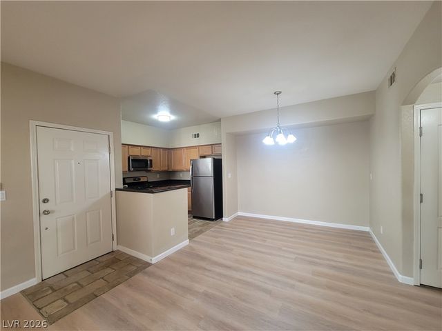 10237 King Henry Avenue 103, Las Vegas, NV 89144