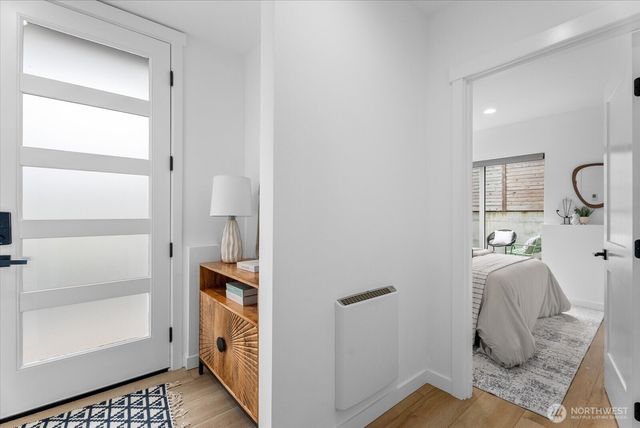 3111 Queen Anne Avenue N, Seattle, WA 98109