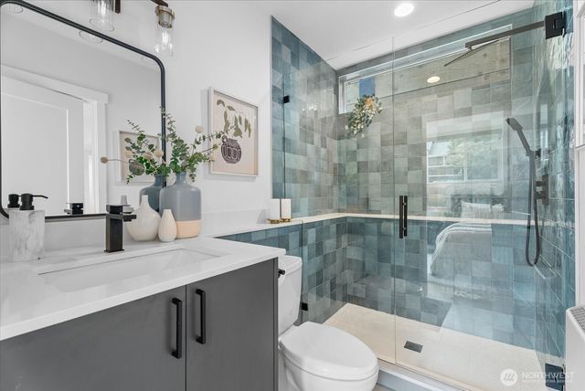 3111 Queen Anne Avenue N, Seattle, WA 98109