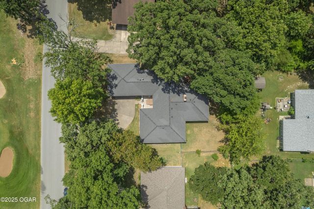 337 Fairway Drive, Carl Junction, MO 64834