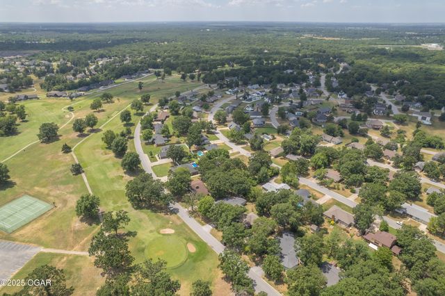 337 Fairway Drive, Carl Junction, MO 64834