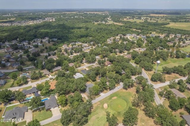 337 Fairway Drive, Carl Junction, MO 64834
