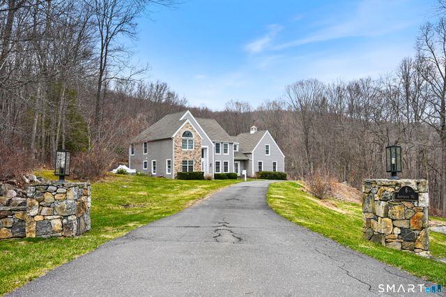 6 Shepards Way, New Fairfield, CT 06812