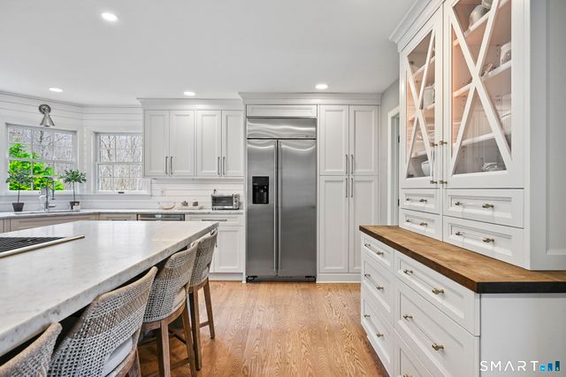 6 Shepards Way, New Fairfield, CT 06812
