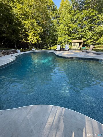 6 Shepards Way, New Fairfield, CT 06812