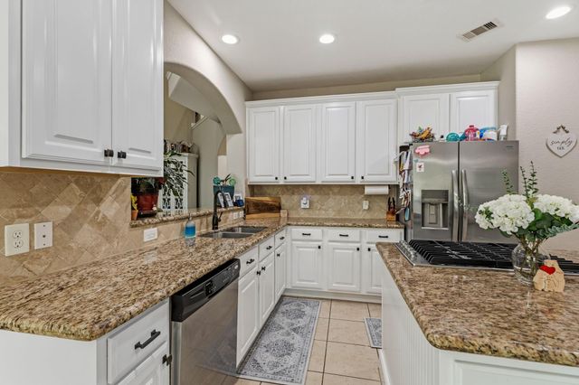 40519 Manor Drive, Magnolia, TX 77354