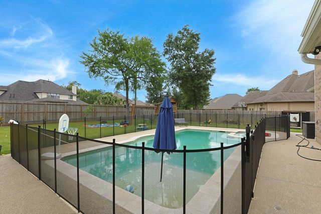 40519 Manor Drive, Magnolia, TX 77354