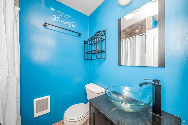 109 NE 13th, Abilene, KS 67410