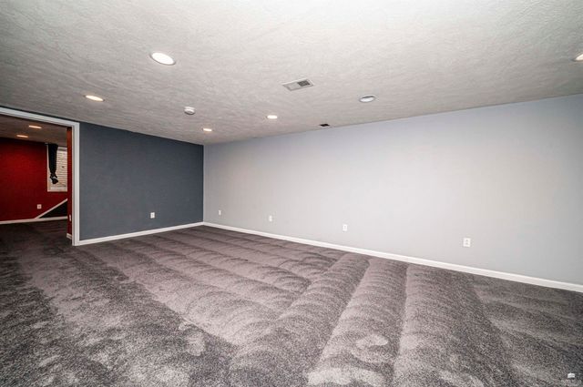 109 NE 13th, Abilene, KS 67410