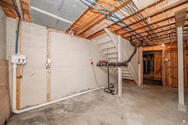 109 NE 13th, Abilene, KS 67410